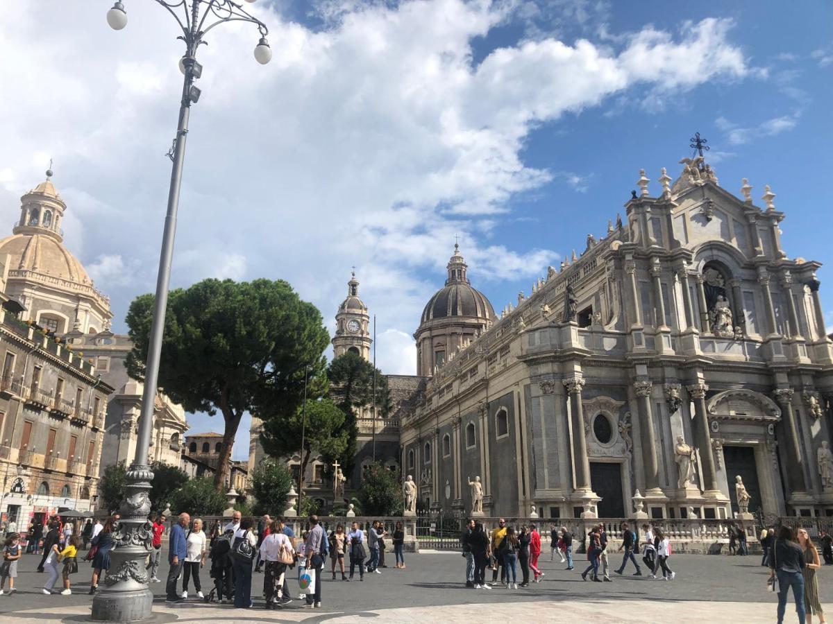 Palazzo Pastura B&B And Apartments كاتانيا المظهر الخارجي الصورة