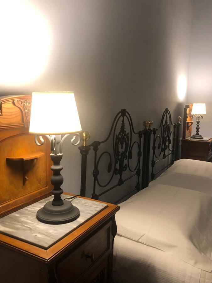 Palazzo Pastura B&B And Apartments كاتانيا المظهر الخارجي الصورة